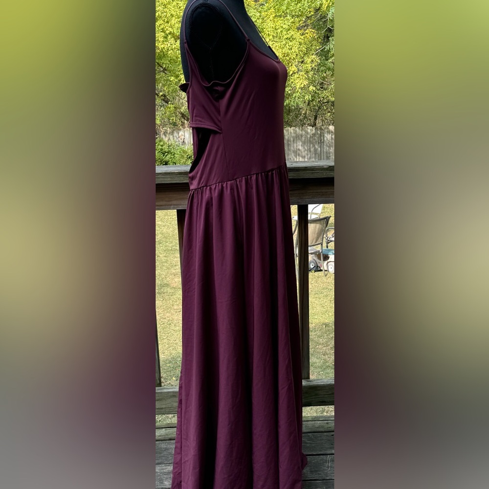 Halara Breezeful Backless Side Pocket Flowy Flare Maxi dress nwt - Picture 4 of 6